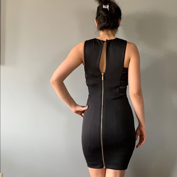 Cute little black dress - Picture 2 of 7